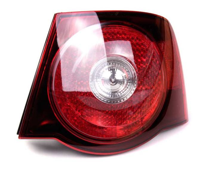 VW Tail Light Assembly – Passenger Side 1K5945096L – Hella 224860061