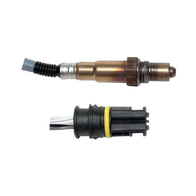 Mercedes Oxygen Sensor 0015409517 – Denso 2344883