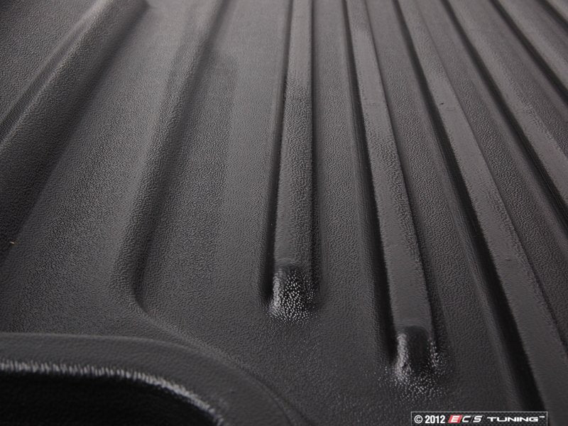 Molded Rubber Trunk Liner - Anthracite