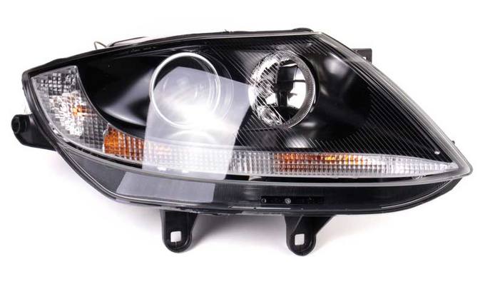 BMW Headlight Assembly – Passenger Side (Xenon) 63127165678 – Hella 247000121