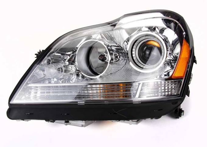 Mercedes Headlight Assembly – Driver Side (Xenon) (w/ Ballast) 164820356164 – Hella 263400351