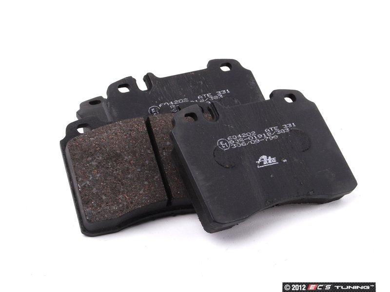 Front Brake Pad Set