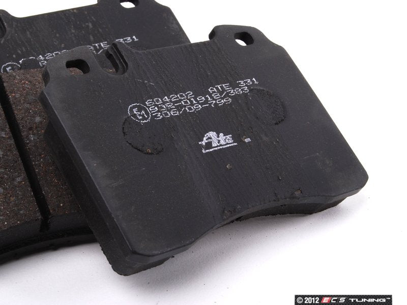 Front Brake Pad Set