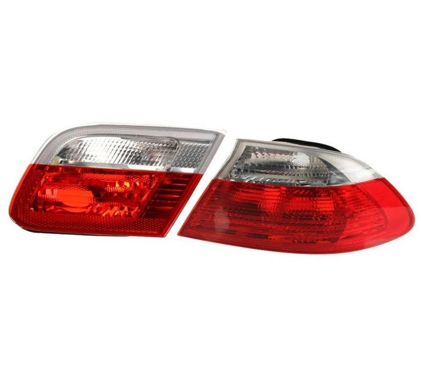 BMW Tail Light Set – Passenger Side – Inner and Outer (White Turn Signal) 63218384843 – ULO 2849581KIT