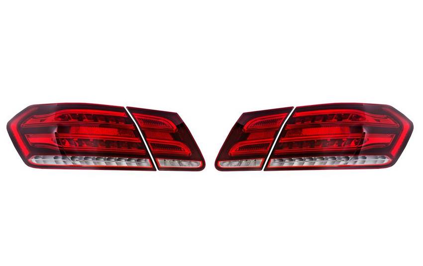 Mercedes Tail Light Kit – Driver and Passenger Side Inner and Outer (LED) 2129061603 – ULO 2853557KIT