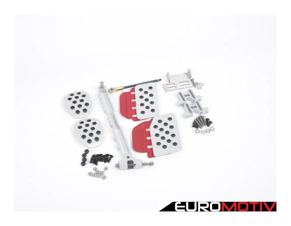 3 Piece Pedal Set - Rubber Grip Silver Pedals / Red Extensions