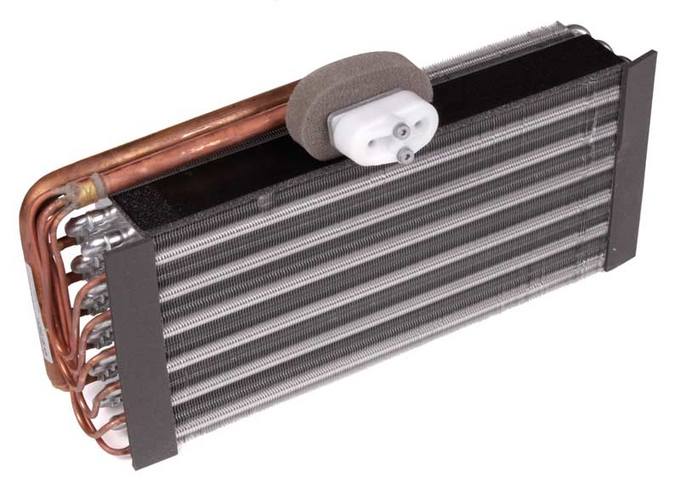 Porsche A/C Evaporator Core 96457390100 – Behr 351210791