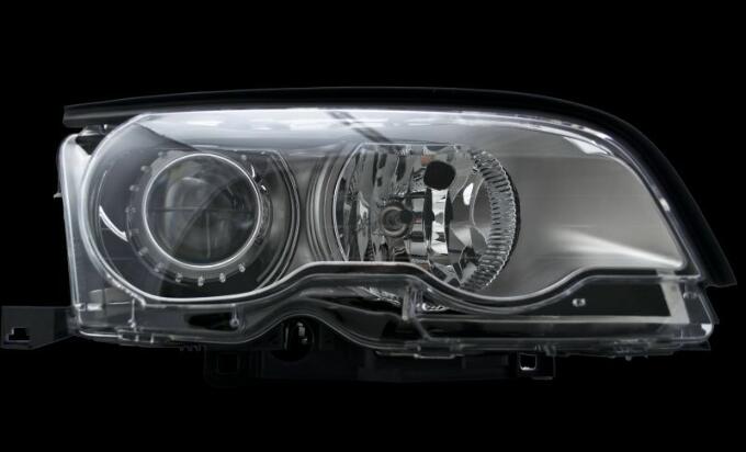 BMW Headlight Assembly – Passenger Side (Xenon) 63126911456 – Hella 354204501