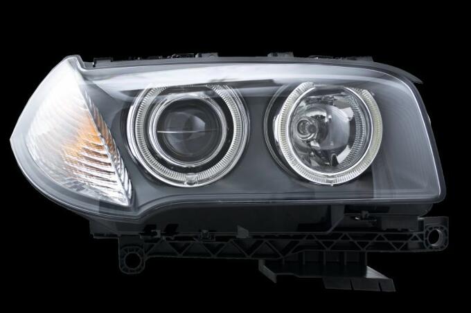 BMW Headlight Assembly – Passenger Side (Xenon) (Adaptive) 63123456046 – Hella 354415121