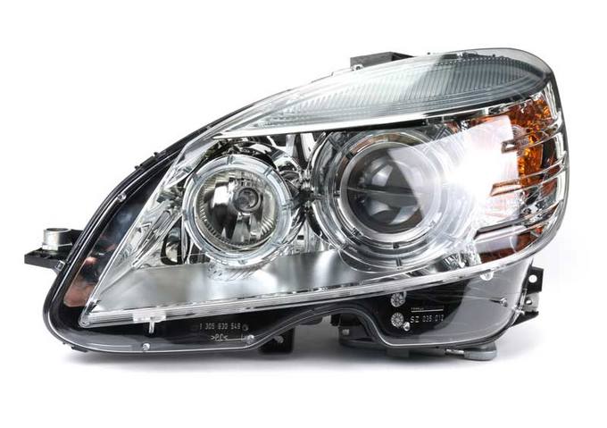 Mercedes Headlight Assembly – Driver Side (Xenon) 2048203139 – Hella 354422211