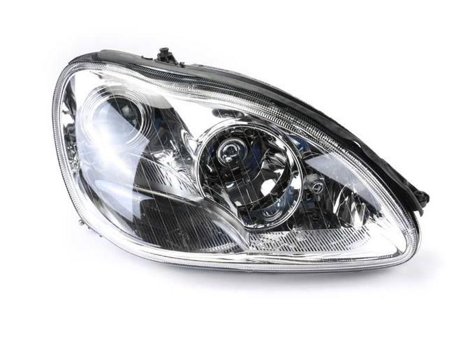 Mercedes Headlight Assembly – Passenger Side (Xenon) 2208205261 – Hella 354458041