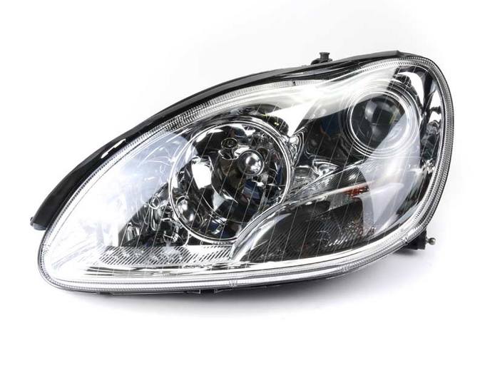 Mercedes Headlight Assembly – Driver Side (Halogen) 2208204161 – Hella 354458051