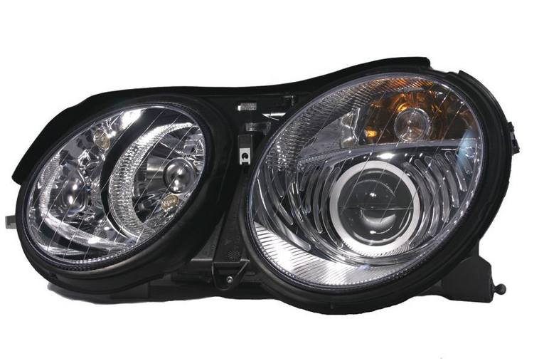 Mercedes Headlight Assembly – Driver Side (Xenon) (Adaptive) 2158202161 – Hella 354472031