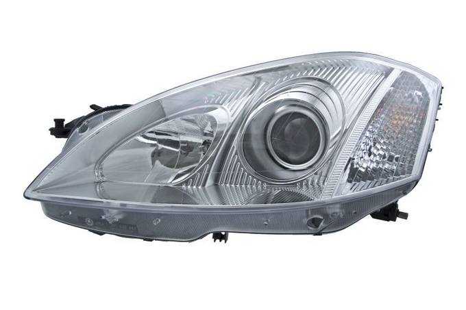 Mercedes Headlight Assembly – Driver Side (Halogen) 2218204761 – Hella 354478211