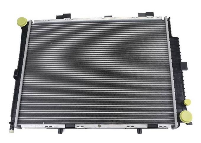 Mercedes Radiator 376711154 – Behr Hella Service