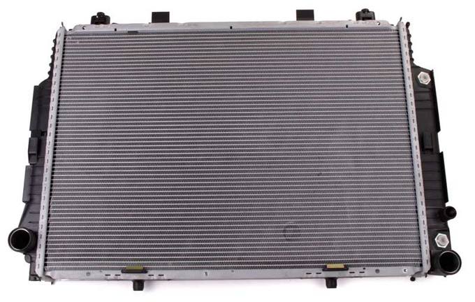 Mercedes Radiator 1075002603 – Behr Premium 376711401