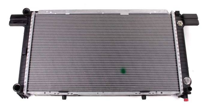 Mercedes Radiator (Auto Trans) 1405002103 – Behr Premium 376712201