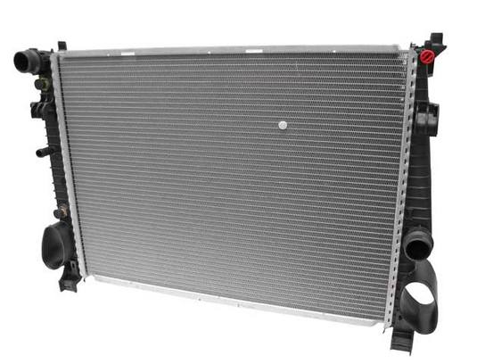 Mercedes Radiator 376712574 – Behr Hella Service