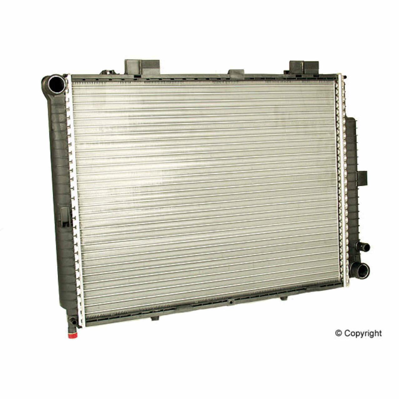 Mercedes Radiator 2105001203 – Behr Premium 376712581