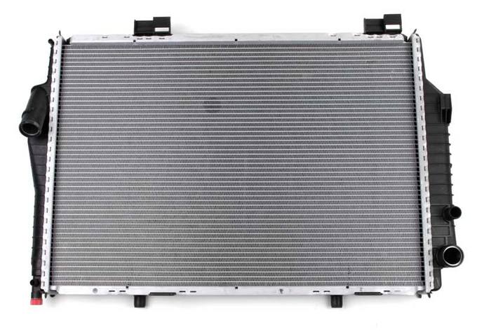 Mercedes Radiator 2025007803 – Behr Premium 376712621