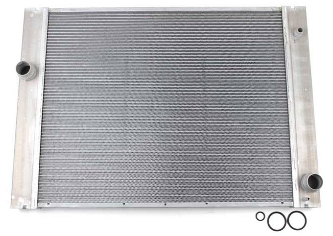 BMW Radiator (Auto Trans) 17117585439 – Behr 376729501