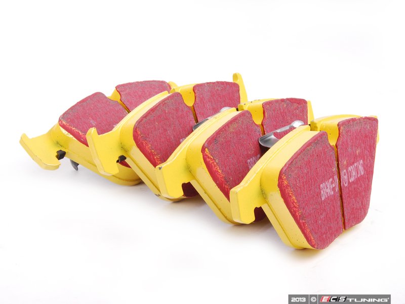 Front Yellowstuff Ultra High Friction Pad Set