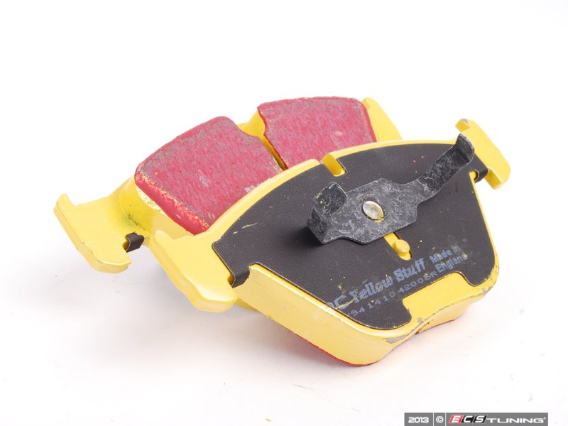 Front Yellowstuff Ultra High Friction Pad Set