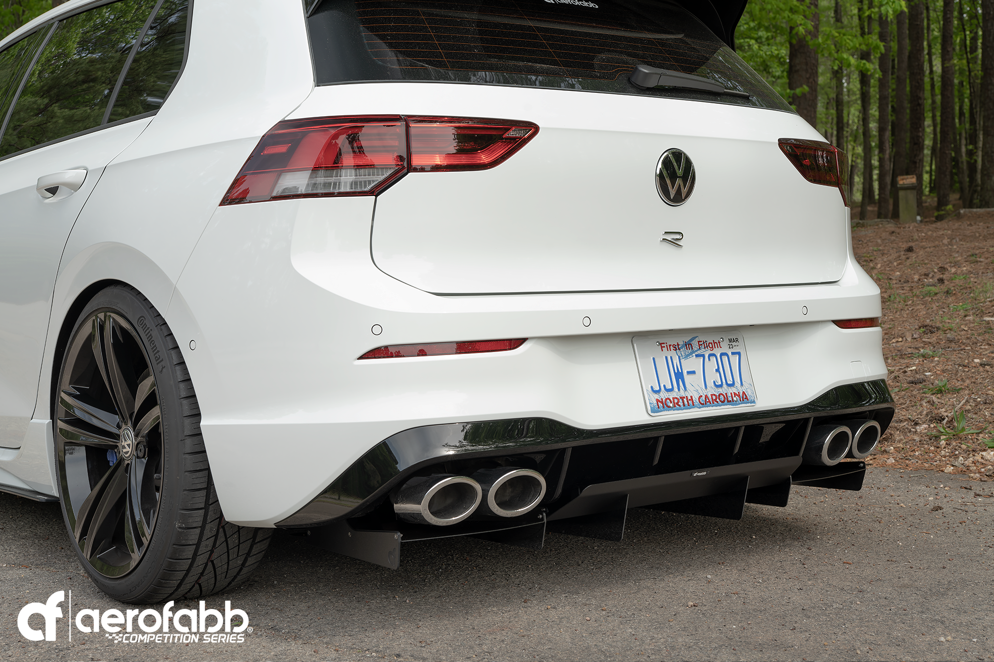 Comp Series | Rear Diffuser (MK8 GOLF R)