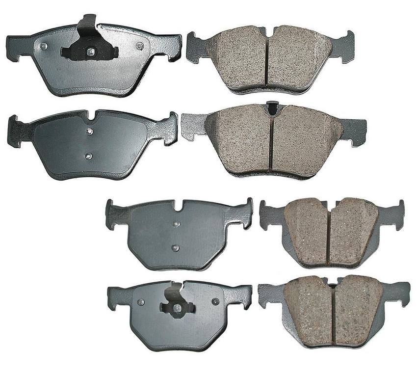 BMW Disc Brake Pad Set Kit – Front and Rear (Ceramic) (EURO) 34216784135 – Akebono Euro Ultra-Premium 4096905KIT