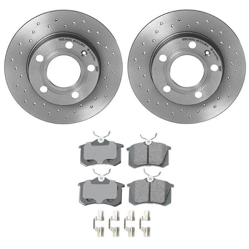 Audi Disc Brake Pad and Rotor Kit – Rear (245mm) (Xtra) (Ceramic) (EURO) 8E0698451L – Akebono Euro Ultra-Premium 4122317KIT