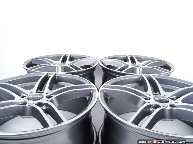 19" Style 730 Wheels - Square Set Of Four