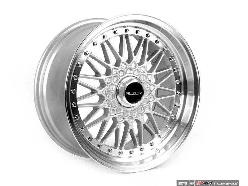 18" Style 010 Wheels - Set Of Four