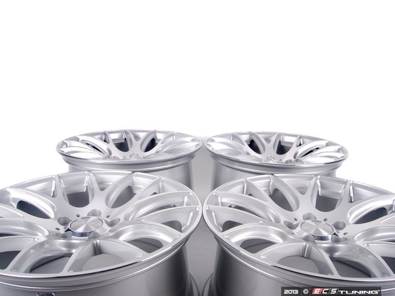 18" Style 0.01 Wheels - Staggered Set Of Four