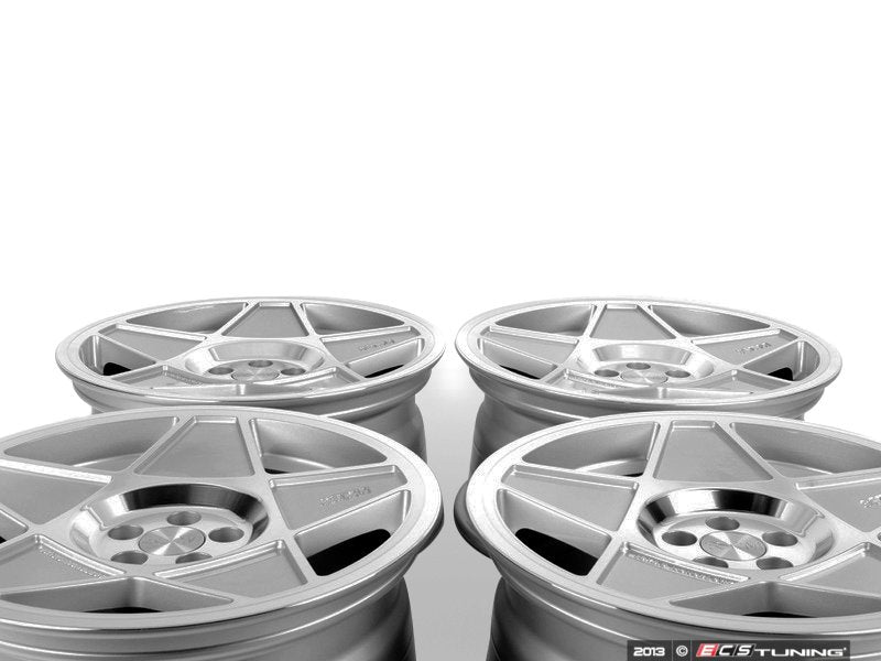 18" Style 0.05 Wheels - Square Set Of Four