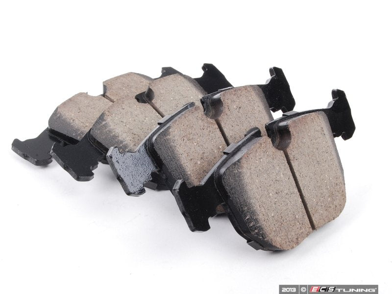 Front & Rear Euro Ceramic Brake Pad Kit