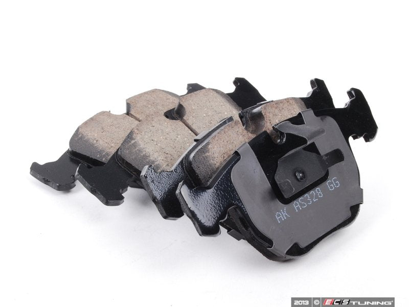 Front & Rear Euro Ceramic Brake Pad Kit