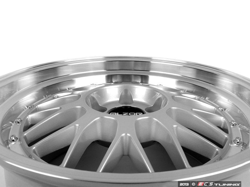 18" Style 881 Wheels - Staggered Set Of Four