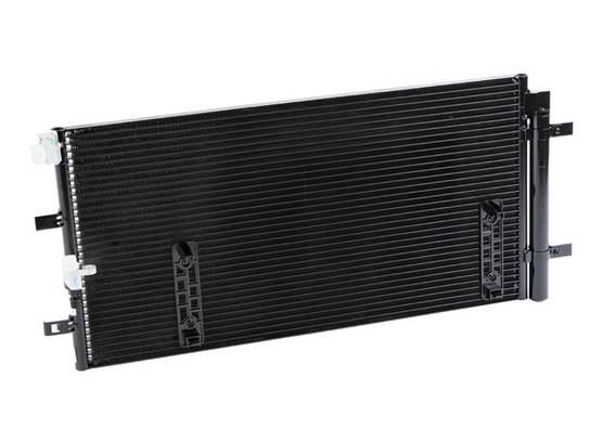 Audi A/C Condenser 8K0260403AF – Denso 4770764