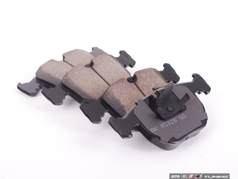 Front & Rear Euro Ceramic Brake Pad Kit