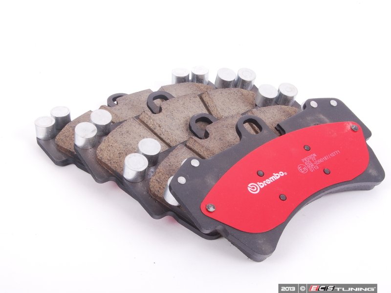 Front Ceramic Brake Pad Set