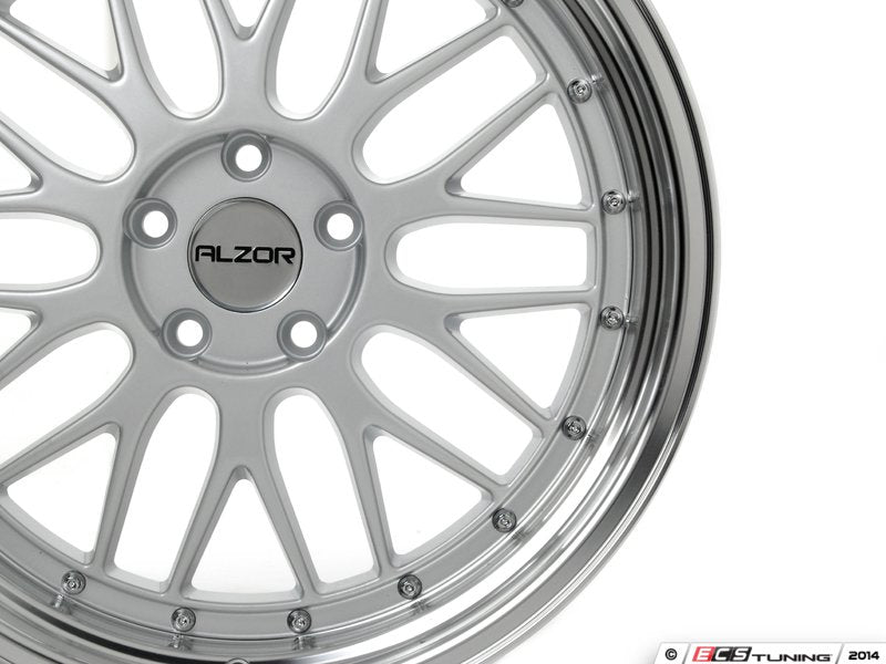 18" Style 020 Wheels - Set Of Four