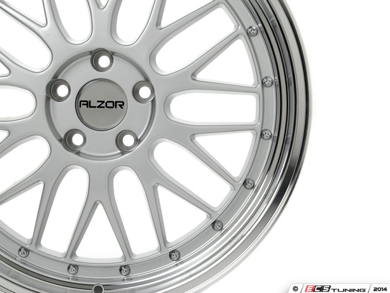 18" Style 020 Wheels - Set Of Four