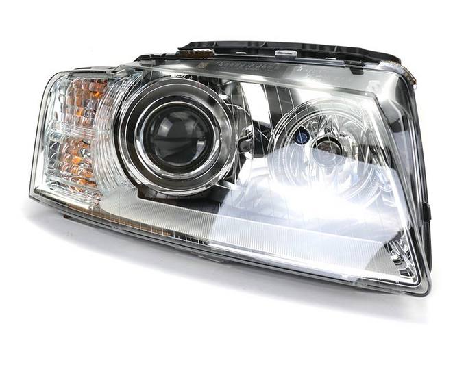 Headlight Assembly – Passenger Side (Xenon)