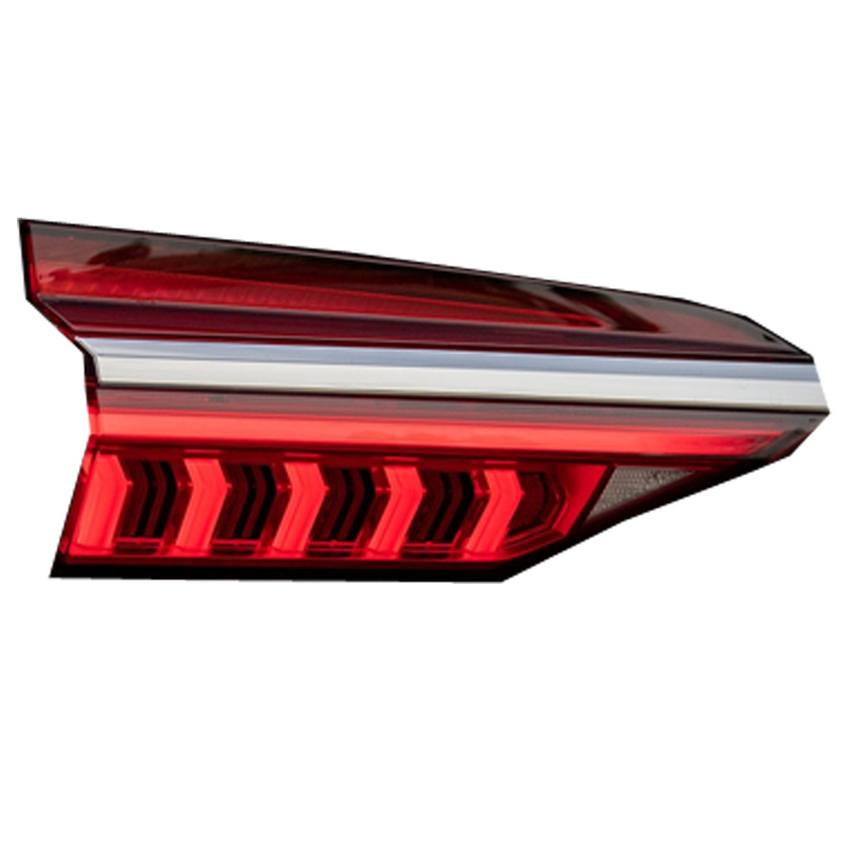 Tail Light Assembly – Driver Side (Inner)