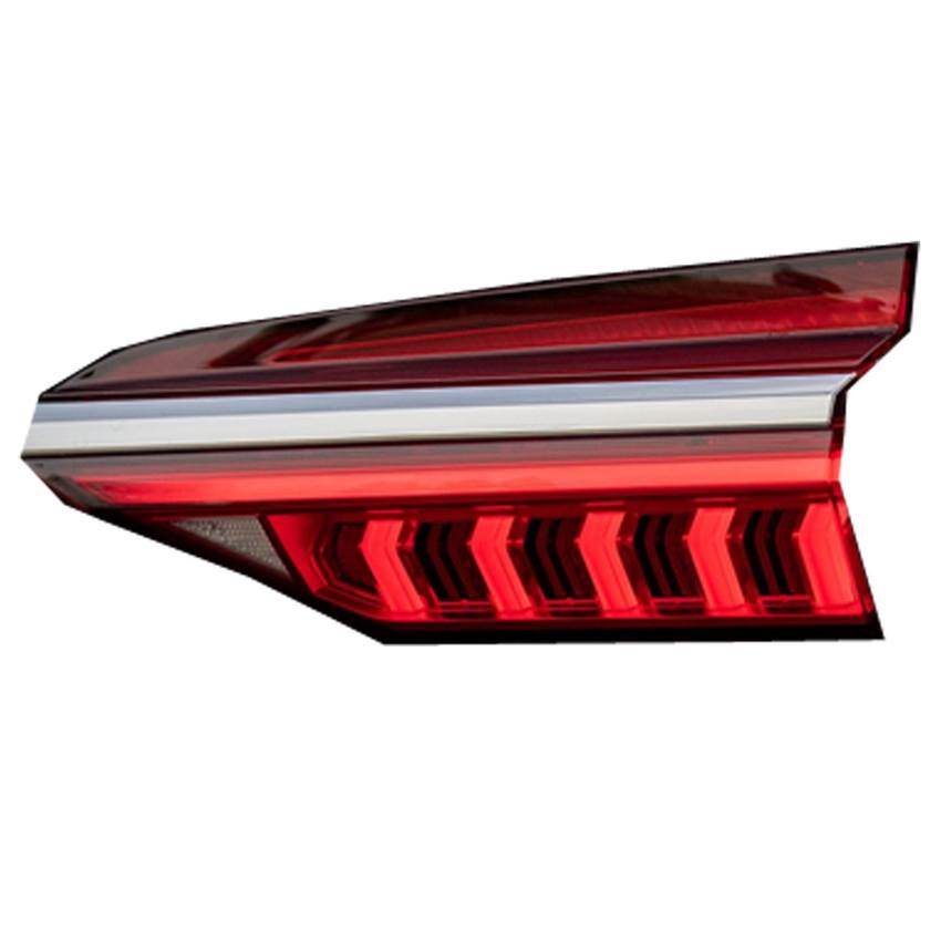 Tail Light Assembly – Pasenger Side (Inner)