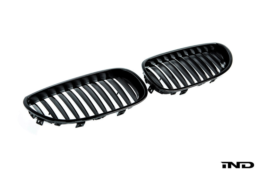 IND E60 M5 Painted Front Grille Set