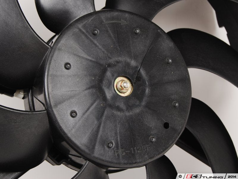 Auxiliary Fan Assembly With Shroud