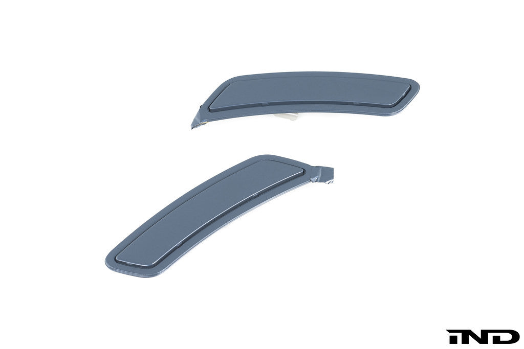 IND I20 iX Painted Front Reflector Set