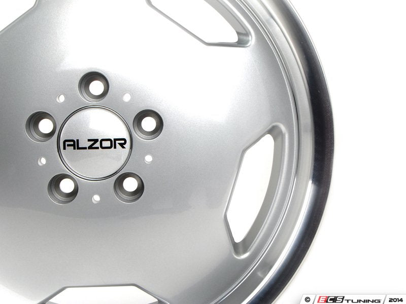 17" Style 803 (17x8, ET30, 5x112, 66.6CB) Hyper Silver/Machined Lip