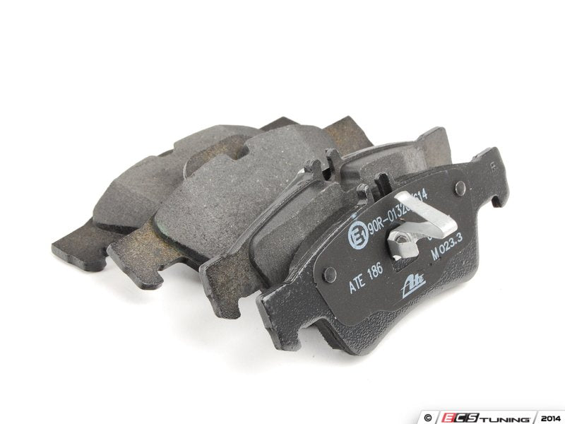 Rear Brake Pad Set